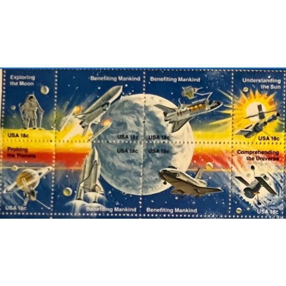 UNHINGED 18 CENTS EXPLORING SPACE U.S. STAMP SHEET - Picture 2 of 3